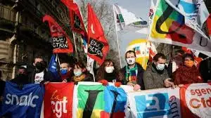 Венгрия мұғалімдері ереуілге шықты 