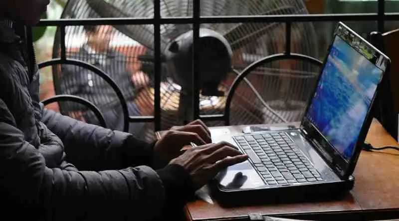 Діни экстремизм: Жастар НЕГЕ жиі шалыс басады?