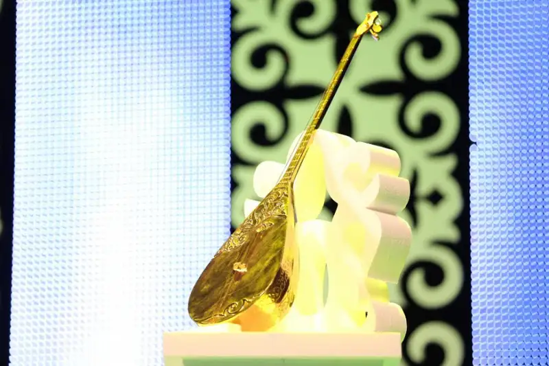 VIII «Алтын домбыра» айтысына кімдер қатысады?