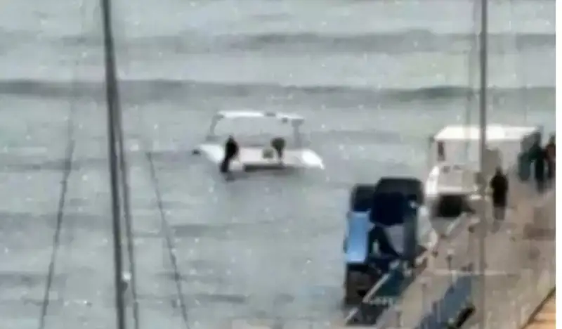 Ақтауда яхта суға батып кетті