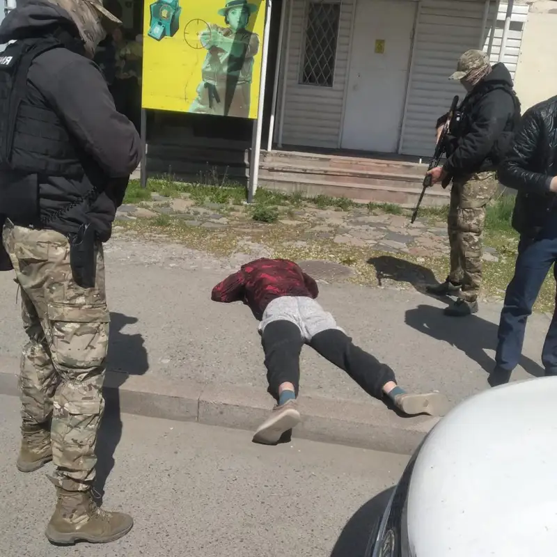 Текелі қаласында арнайы операция кезінде есірткі сатушылар тобы ұсталды 
