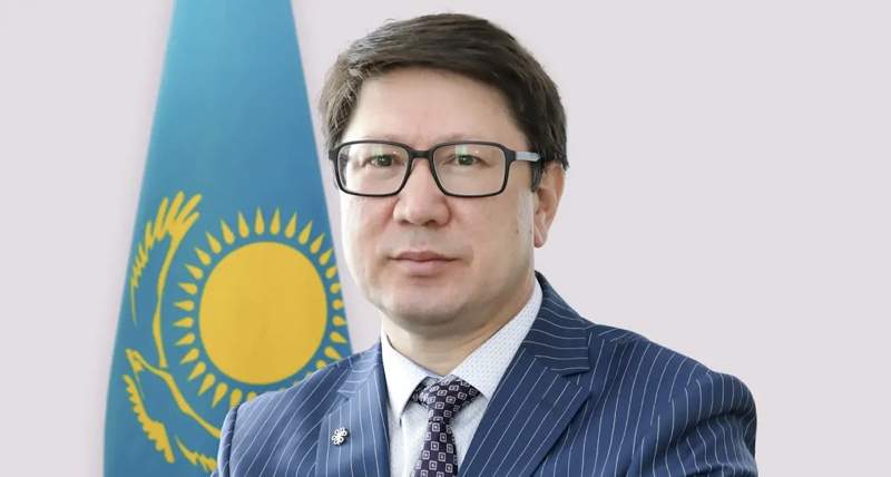 Болат Төкежанов Еңбек министрлігі аппаратының басшысы болып тағайындалды