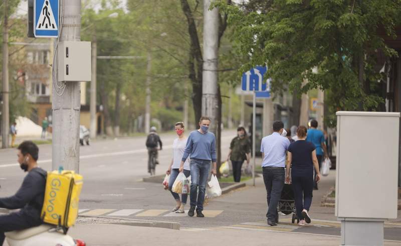 Министр: Карантинді жеңілдету шаралары енгізілмейді  