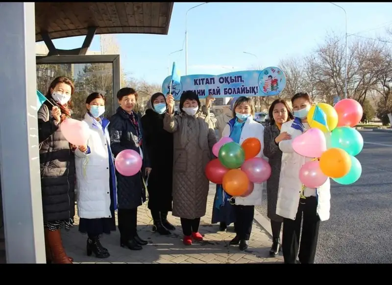 Шымкентте әдеби автобус ұйымдастырылды