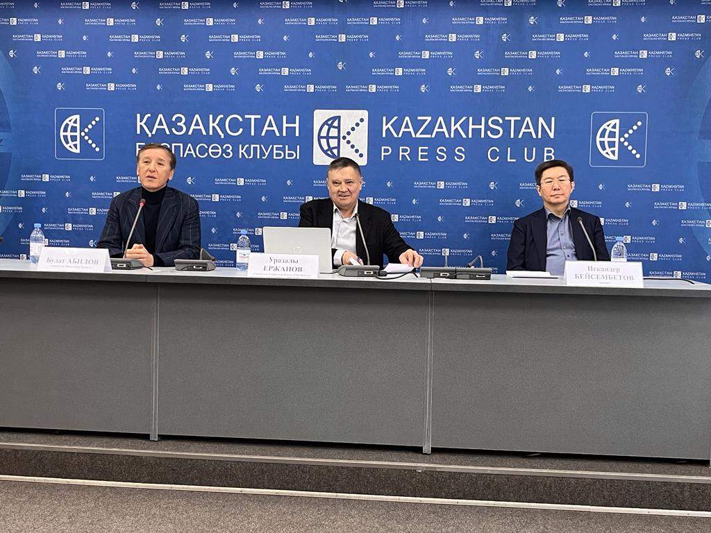«Elge qaitaru» қоры: «JUSAN BANK» пен ERG мемлекетті тақырға отырғызды