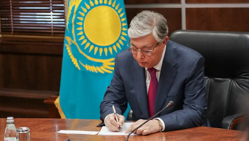 Қазақстанның Вьетнамдағы және Беларусьтегі елшілері тағайындалды