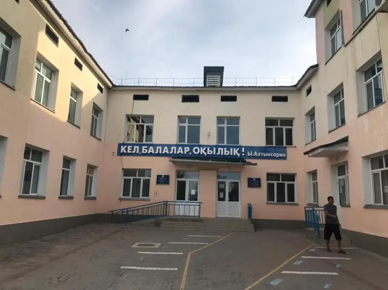 Түркістанда 3 ауыл мектебінің дәретханасы ішке көшірілді