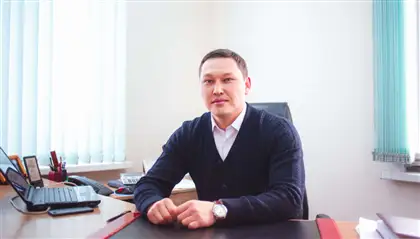 «Өлі не тірі екені белгісіз»: Белгілі саясаттанушы Санжар Боқаев әкесінің сүйегін тапсам деп армандайды