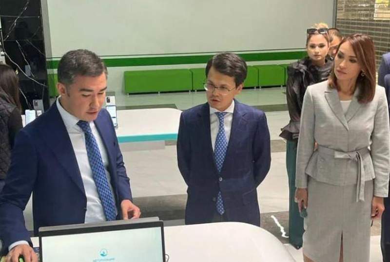 Қарағандыдағы мамандандырылған ХҚКО-да ұзын-сонар кезекке куә болдым - Бағдат Мусин