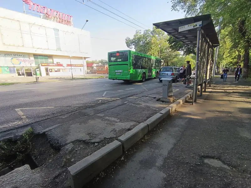 Алматыда Сейфуллин даңғылының 6 шақырымға жуық жолы жөндеуден өтеді