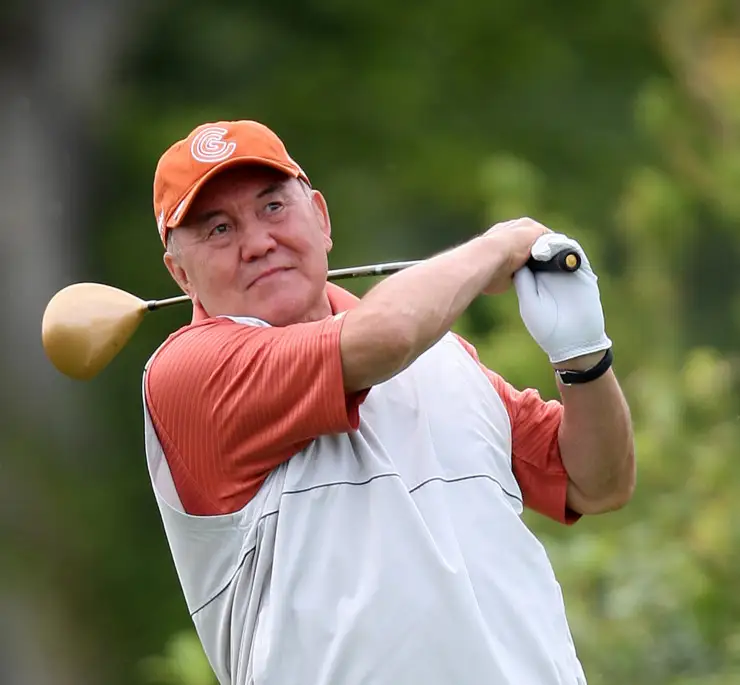 Елбасының гольф ойнап жүрген видеосы жарияланды