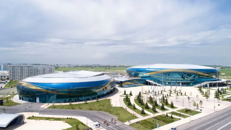 Almaty және Halyk Arena спорт кешенінен науқастарға орын дайындалады