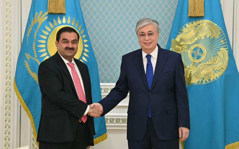 Тоқаев Adani Group компаниясының президентін қабылдады