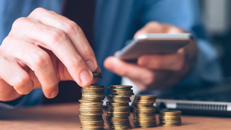 Шенеуніктердің мобильді аударымдары 2023 жылдан бастап тексеріле бастайды