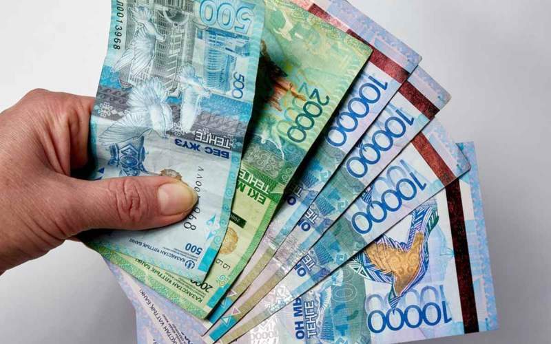 Жемқорлық туралы хабарлаған адамдарға 5,7 млн теңге берілді