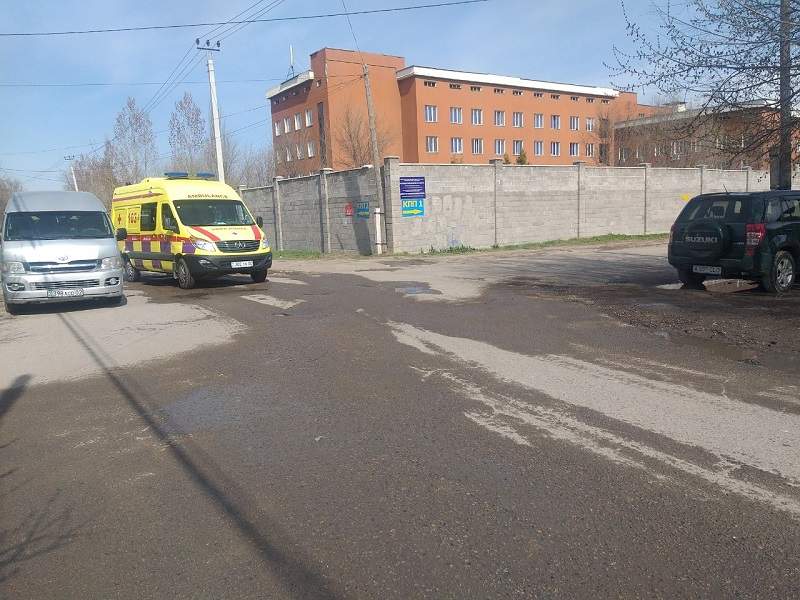 Коронавирус: «Алматыдағы ауруханалар науқасқа толды» (фото)