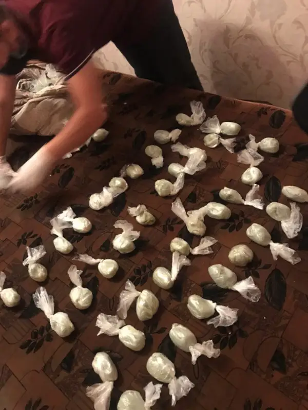 Есірткі сатпақ болған ағайындылар ұсталды