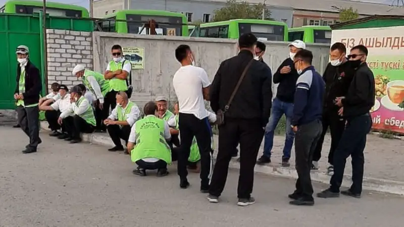 Автобус жүргізушілері шу шығарды