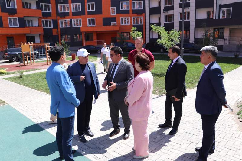 Мәжіліс депутаты «Gate City» жобасының жүзеге асырылу барысымен танысты