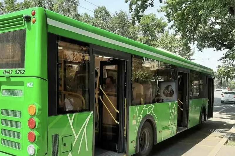 Алматы көшелеріндегі жөндеу жұмыстарына байланысты автобустардың бағыты өзгерді