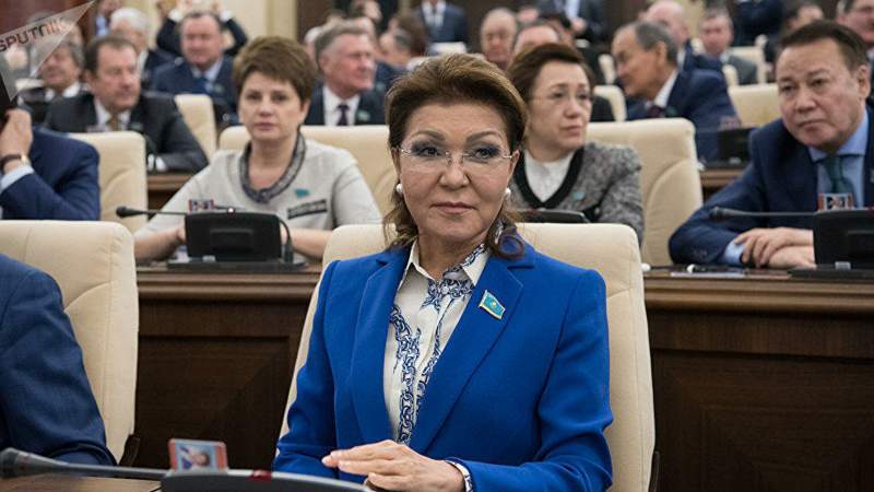 Дариға Назарбаева қызметінен кетуі керек – Айдос Сарым