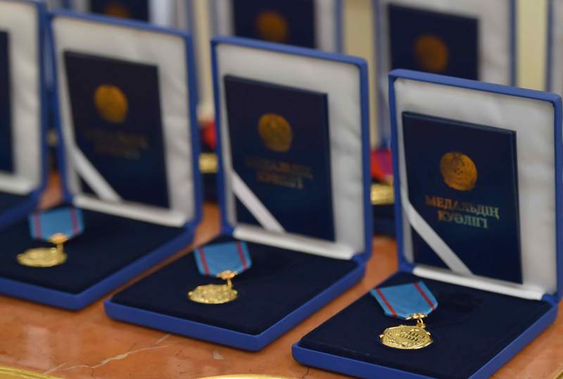 Алматы қаласының бірқатар азаматы мемлекеттік наградалармен марапатталды