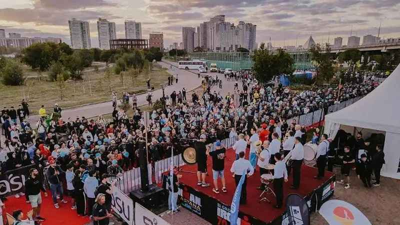 IRONMAN фестивалі тартысты өтуде