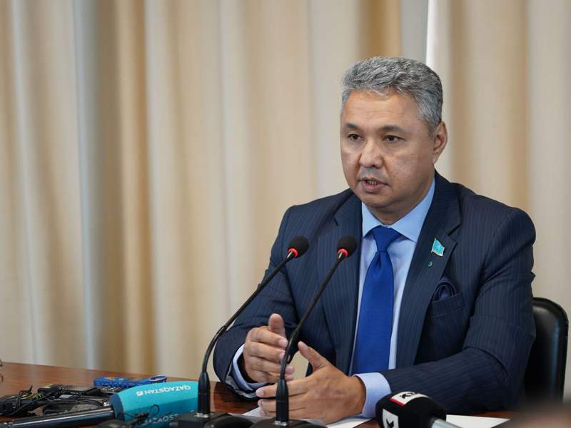 Перуашев Алматыда Сағынтаевтың тұсында қабылданған жер шешімін тексеруді талап етті