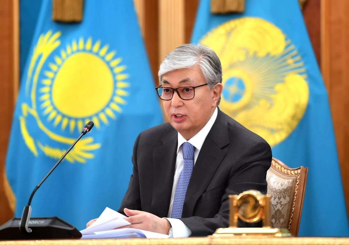 Тоқаев ҚР Конституциясы күнімен құттықтады  