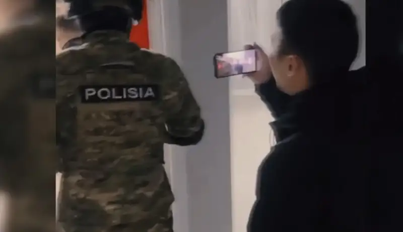  11 адамнан тұратын ұйымдасқан қылмыстық топтың жетекшісіне қатысты қылмыстық іс қозғалды