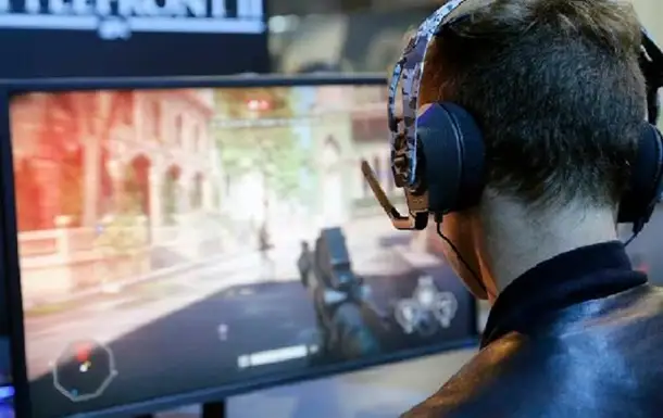 Қытай компьютер ойындарын тікелей эфирден рұқсатсыз көрсетуге тыйым салды
