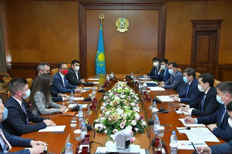Шымкент әкімі венгриялық инвесторлармен кездесті