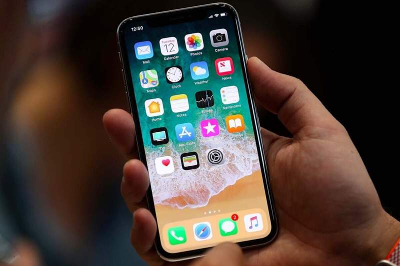 Iphone сатып аламын деп 1,5 млн теңгесінен айырылды  