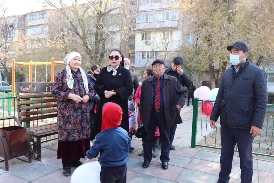 41 үйдің ауласы абаттандырылды 