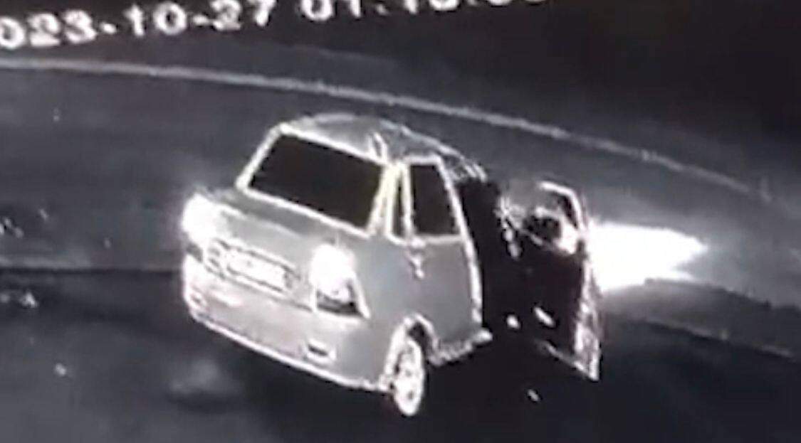 Елордада мас адам бөтеннің жолда тұрған көлігін айдап кеткен 