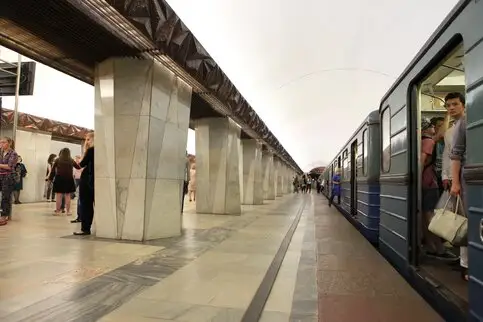 Қытайда метро стансалары жұмысын тоқтатты
