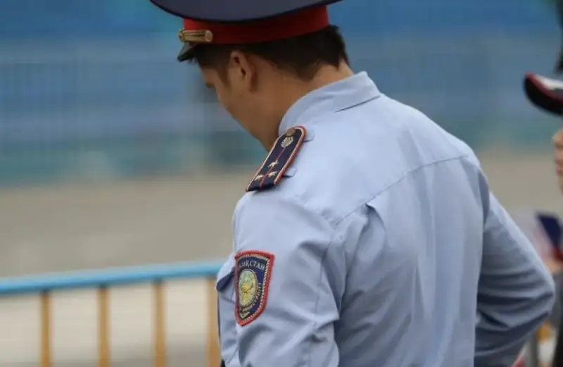 Түнгі клубта төбелескен ақтаулық полицейлер жұмыстан босатылды