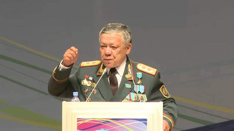 Бақытжан Ертаев: Кеңес кезінде әскердегі «дедовщина» қазіргідей болған емес