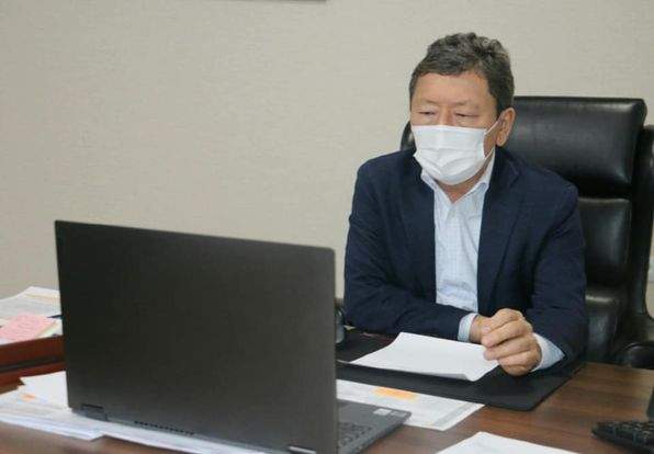 Әкім орынбасары азаматтарды әлеуметтік маңызды мәселелерімен қабылдады