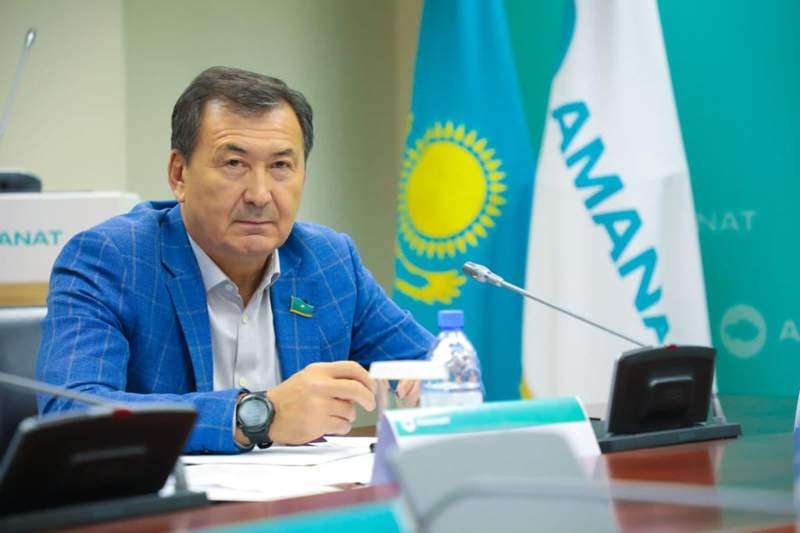 Депутат: Батыс өңірлерде ауызсу мәселесі өзекті