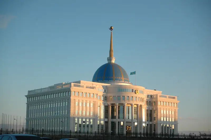 Мемлекет басшысының атына Республика күніне орай құттықтаулар келіп жатыр