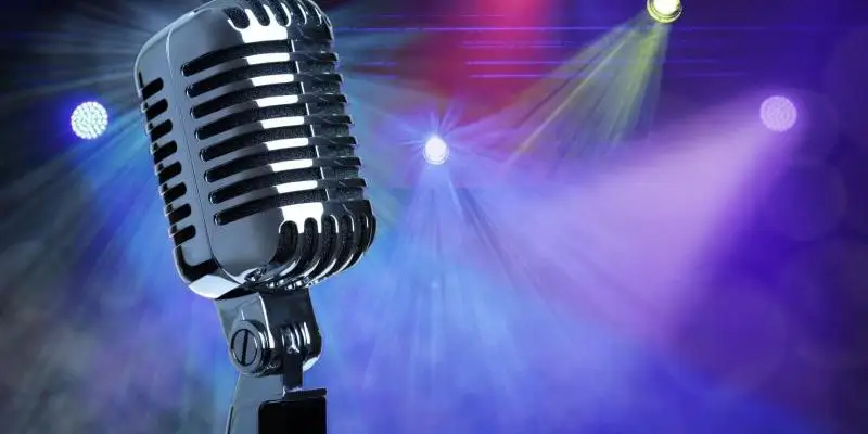 Шоу-бизнес өкілдері келер жылдан не күтеді?