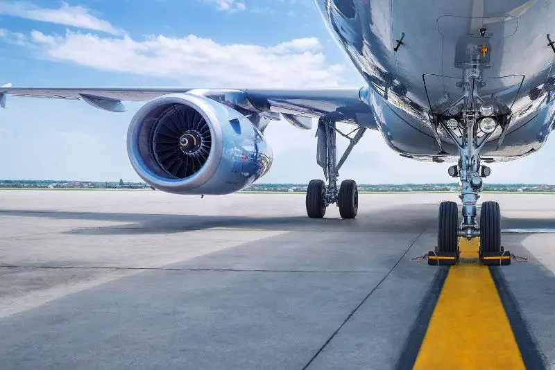 Қазақстан: 8 авиакомпанияның қызметі тоқтатылды