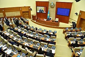 Депутаттар Жаңа жылдан не күтеді?
