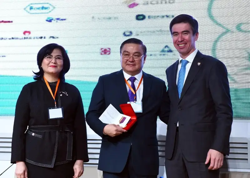 Алматыда еліміздің және шетелдің педиатрлары бас қосты