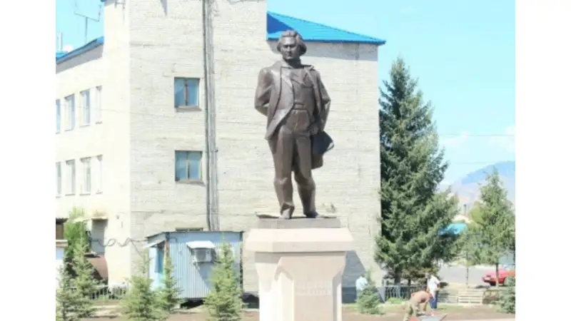 Алматы облысының әкімдігі Мұқағалидың аруағын қорлады