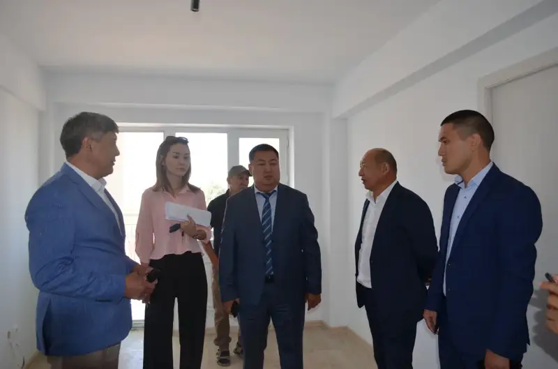Мәжіліс депутаттары өңірлердегі сайлаушылармен кездесуін жалғастыруда