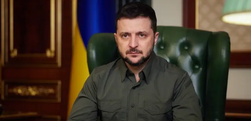 Зеленский: Ресей Украинаның шығысында ауқымды операцияларға дайындалып жатыр