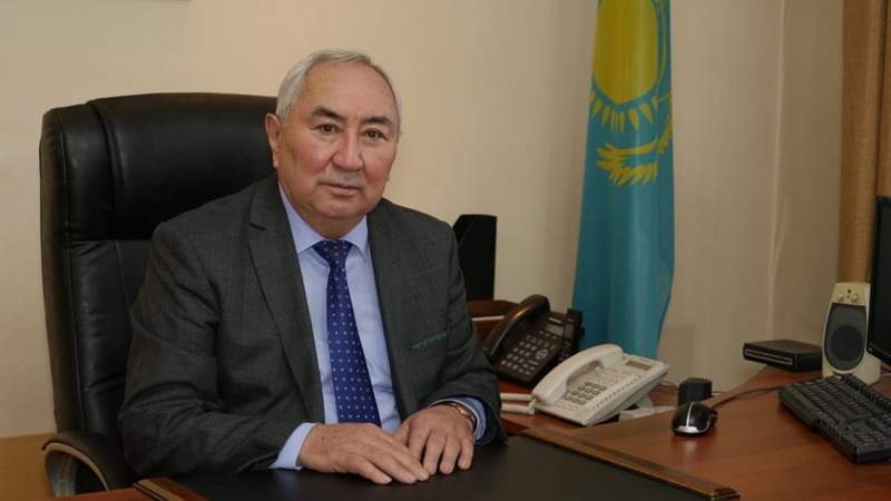 Жигули Дайрабаев Меркедегі үйді тартып алды деген айыптауларға жауап берді