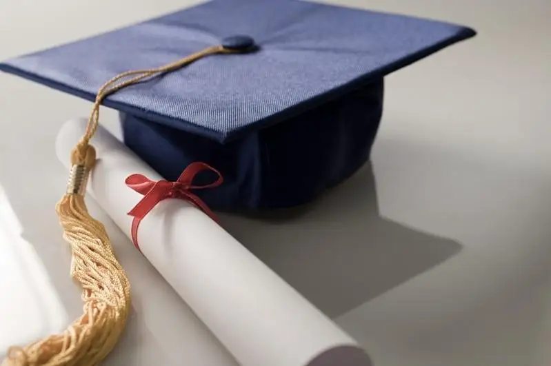 Биылғы түлектерге 53 мың білім гранты бөлінді 